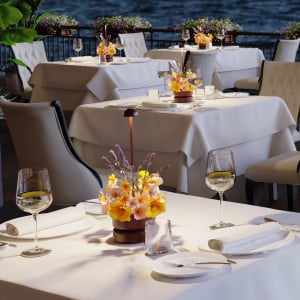 Lampe de Table Touch LED - Basket Corten