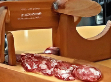 Guillotine à saucisson