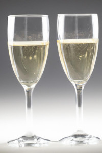 verres-de-champagne_1252-36