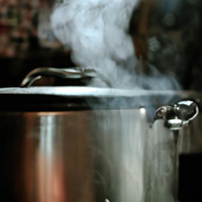 Cuisson des pâtes à la vapeur dans un bouillon