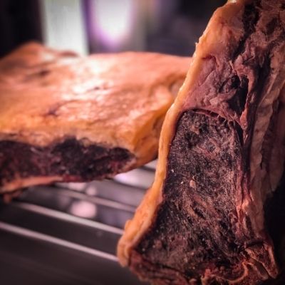 Viande maturée : qu'est-ce que c'est et pourquoi le faire ?