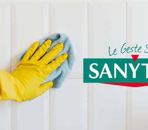 Gant de ménage, lavette et logo Sanytol