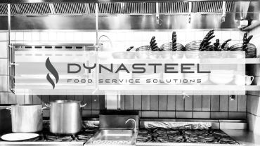 Cuisine professionnelle avec logo Dynasteel