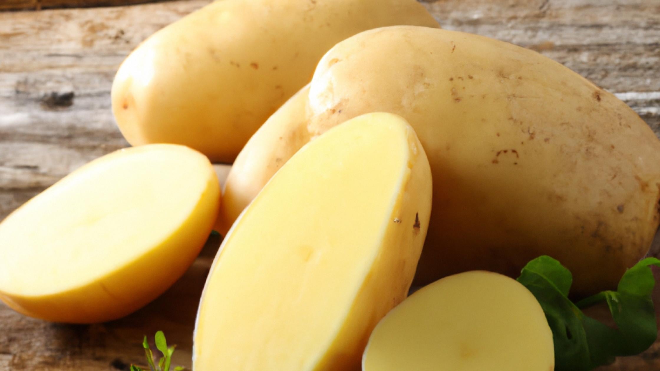 Qui pense encore qu’éplucher des pommes de terre est une corvée ?
