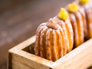 tendance_food___le_churros__nouveau_dessert_chic___1417.jpeg_north_1200x_white