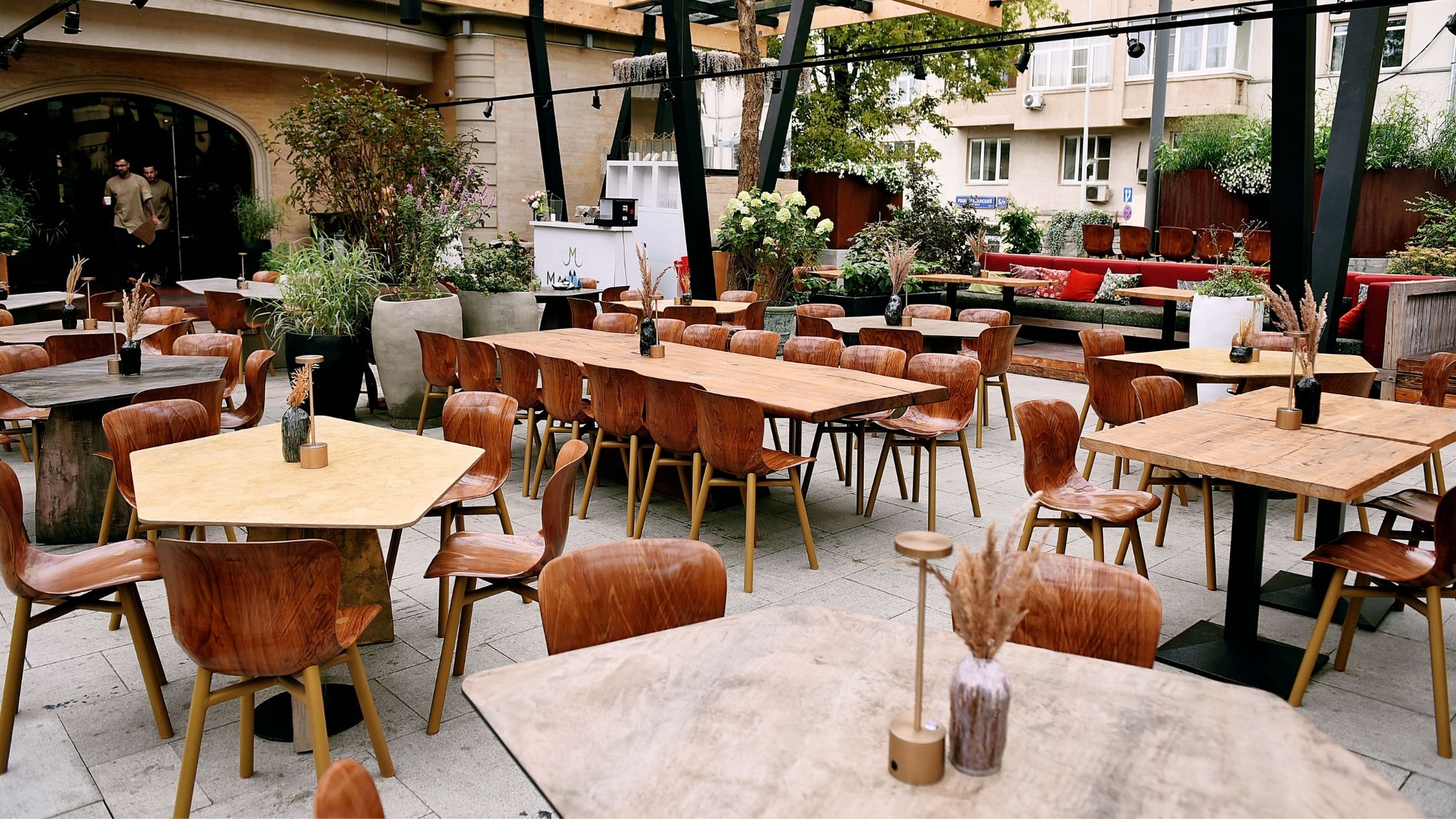 5 Conseils pour Aménager sa Terrasse de Restaurant