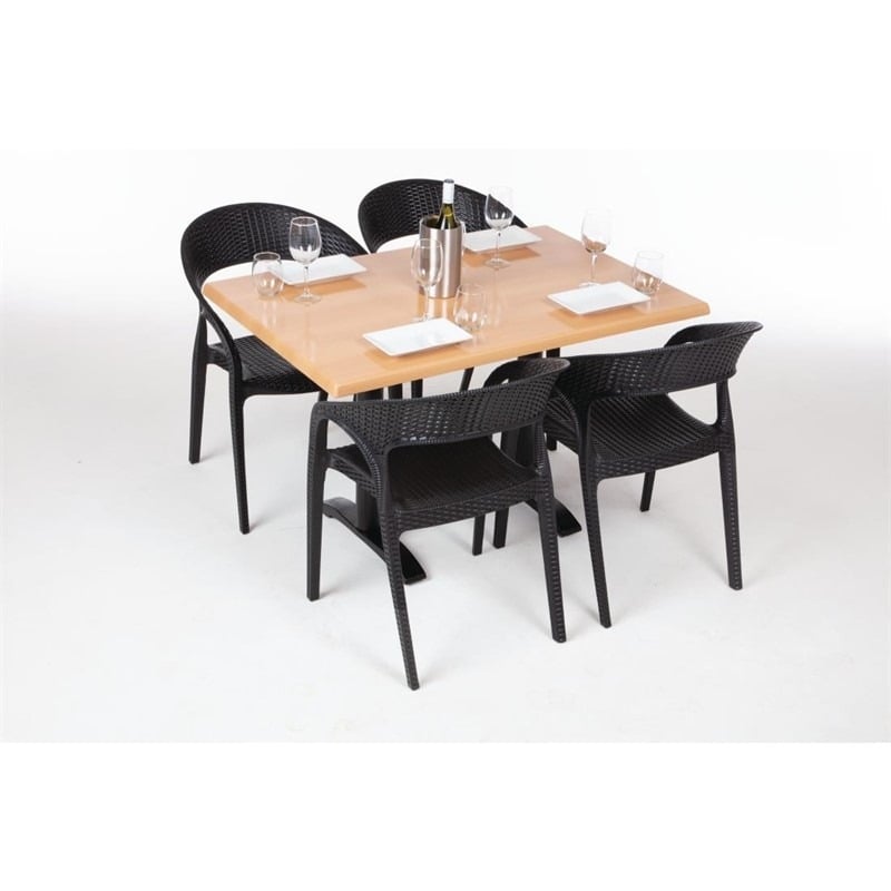 Les avantages de l’utilisation de plateaux de table réutilisables