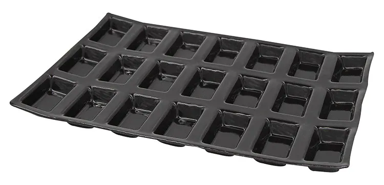 Moule à Mini-Financiers - 84 Empreintes - 50 x 26 mm