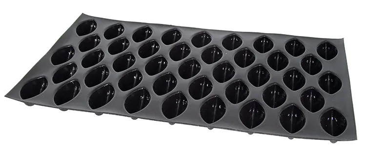 Moule à Quenelles - 42 Empreintes - 67 x 36 mm