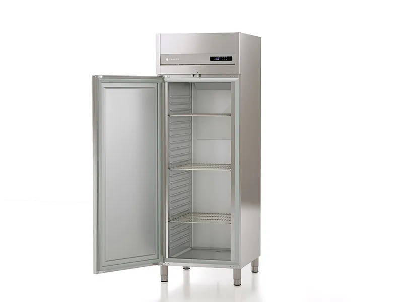 Armoire Réfrigérée Positive - 645 L - 1 Porte Pleine - GN 2/1 - Côtés Emboutis
