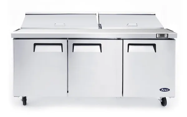 Saladette Tropicalisée à 3 Portes - 600 L - 18 Bacs GN 1/6